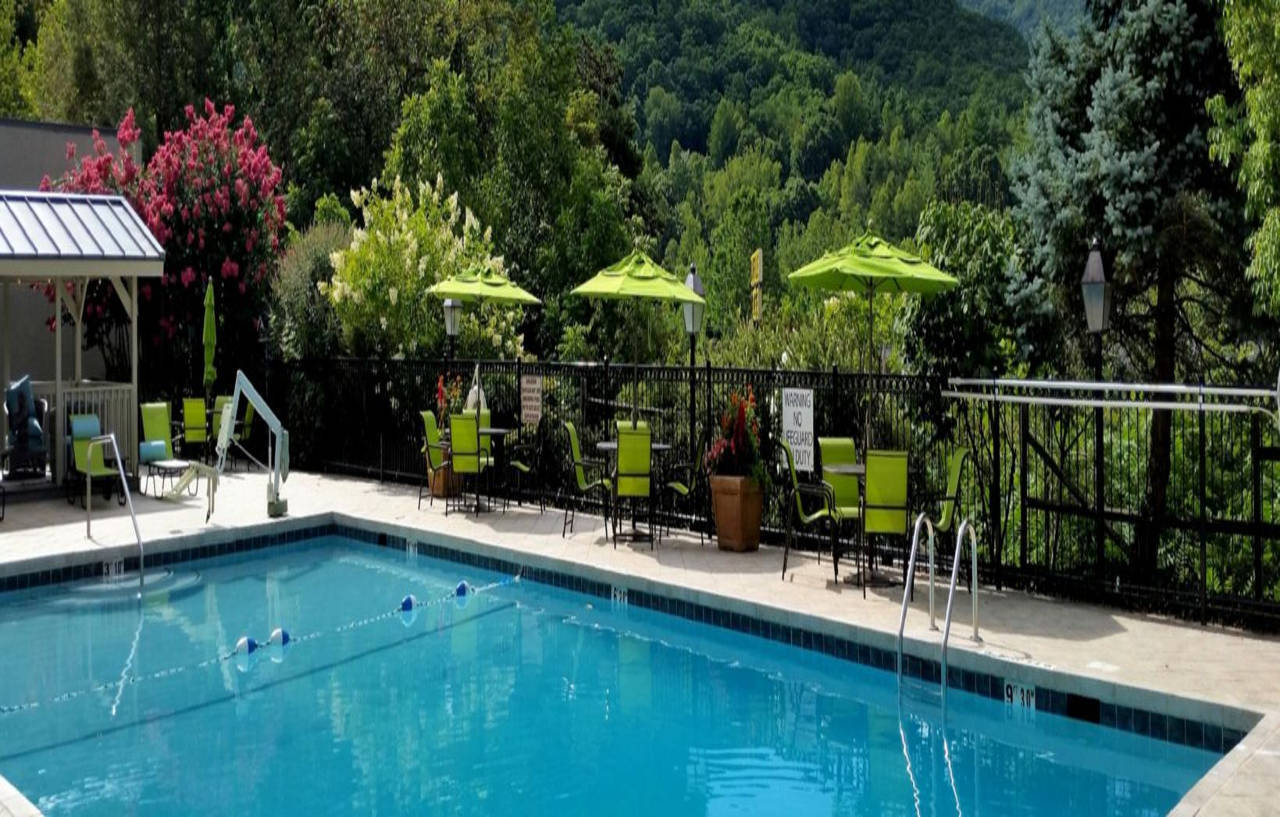 Holiday Inn Asheville East-Blue Ridge Pkwy By Ihg Exterior foto